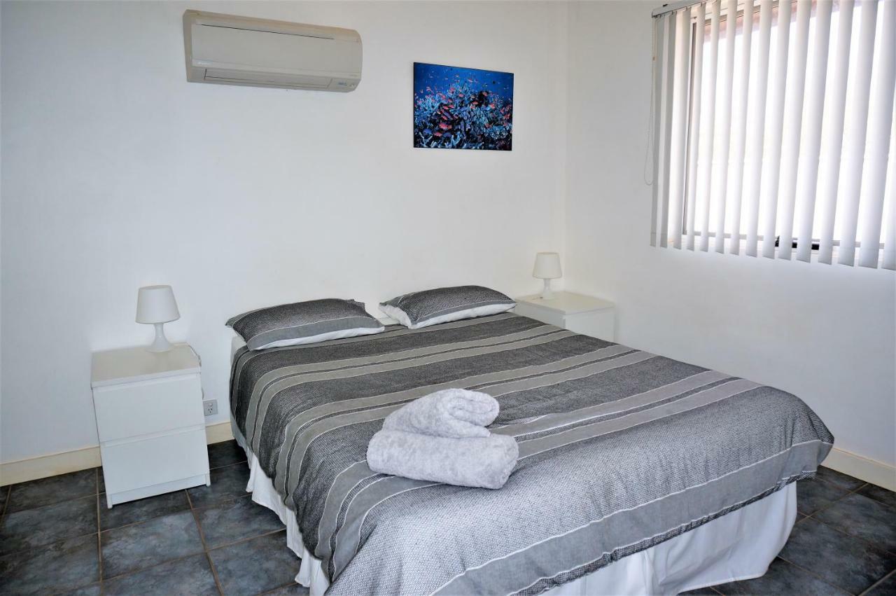 Osprey Holiday Village Unit 111 엑스머스 외부 사진